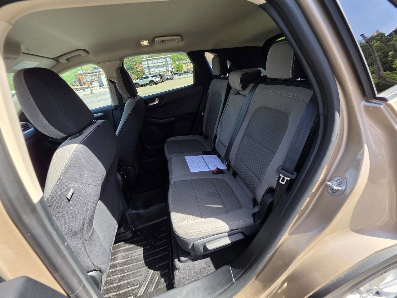 Used 2020 Ford Escape SE AWD/4WD image 12