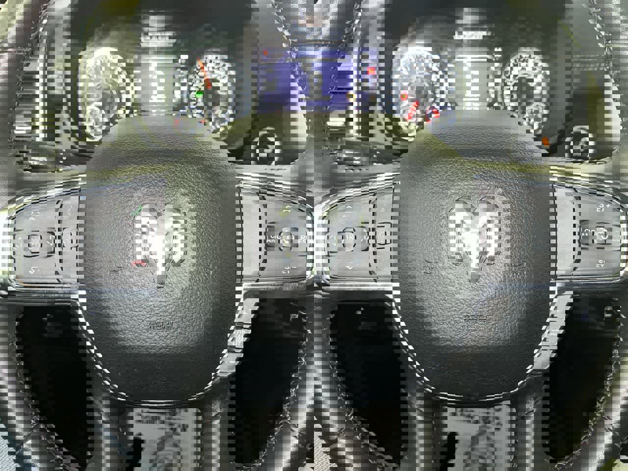 Used 2024 RAM 1500 Laramie image 16