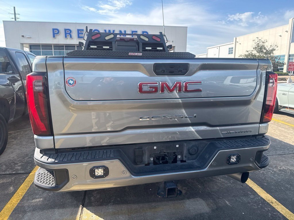 Used 2024 GMC Sierra 3500 Denali w/ Denali Reserve Package AWD/4WD image 4