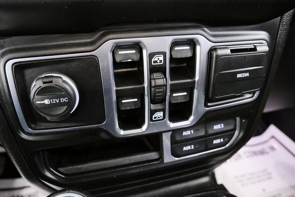 Used 2020 Jeep Wrangler Unlimited Sahara w/ Dual Top Group image 24