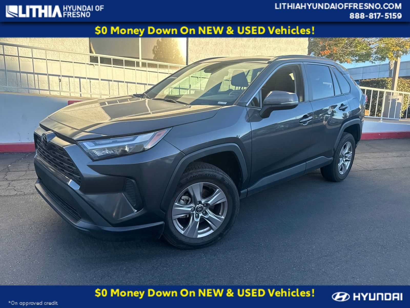 Used 2025 Toyota RAV4 XLE FWD image 1