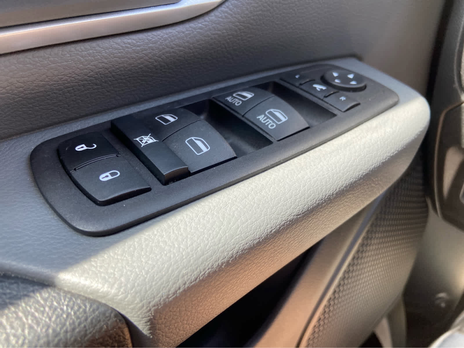 Used 2023 RAM 1500 Big Horn AWD/4WD image 34