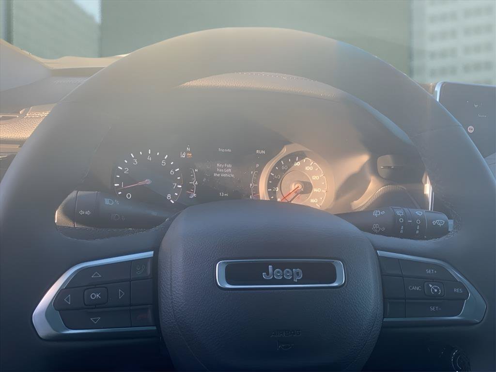 New 2026 Jeep Compass Latitude AWD/4WD image 16
