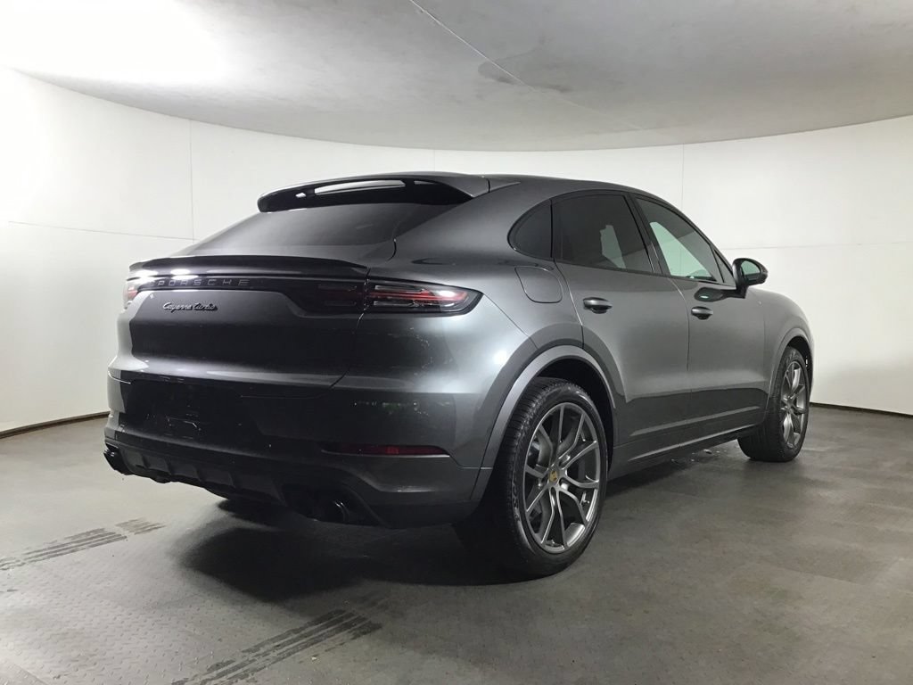 Certified 2020 Porsche Cayenne Turbo AWD/4WD image 5