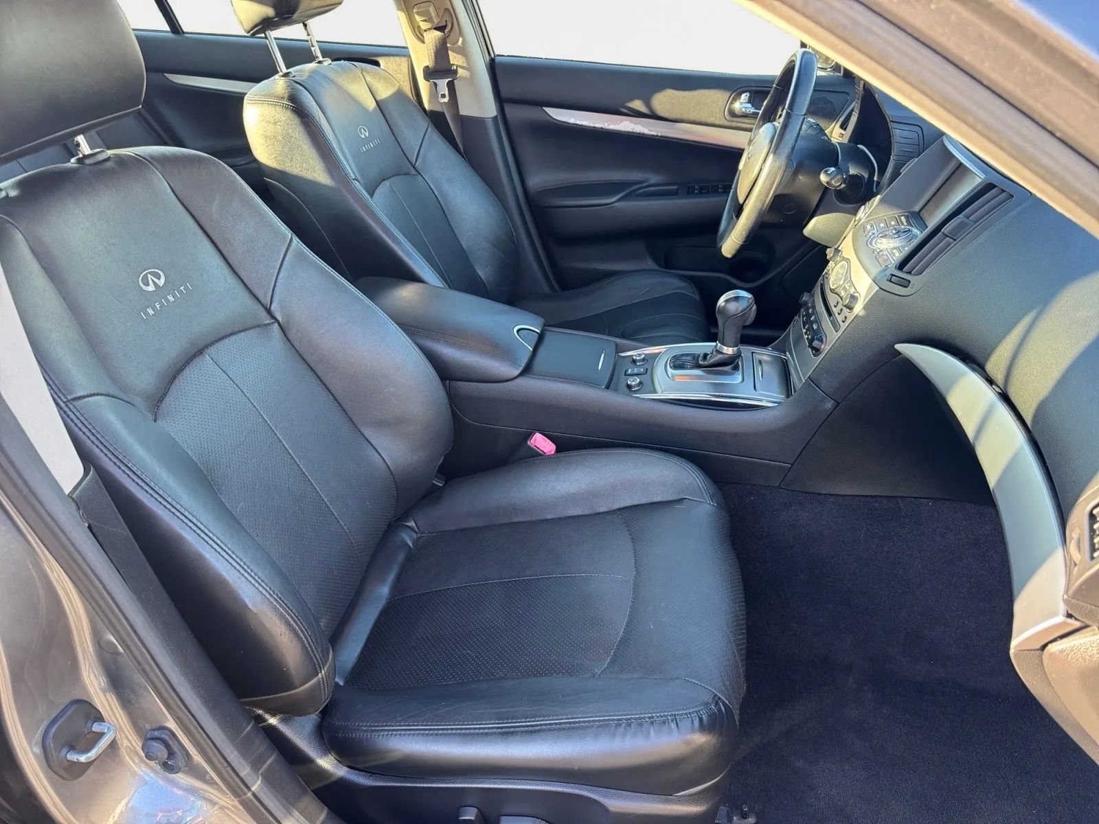 Used 2013 INFINITI G37 G37x Sedan 4D w/ Premium Pkg image 10