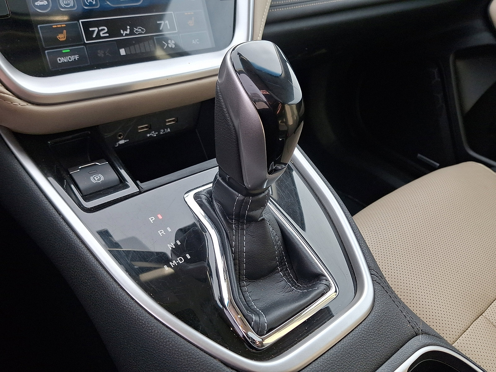 Used 2022 Subaru Outback Limited w/ Popular Package #2 image 16