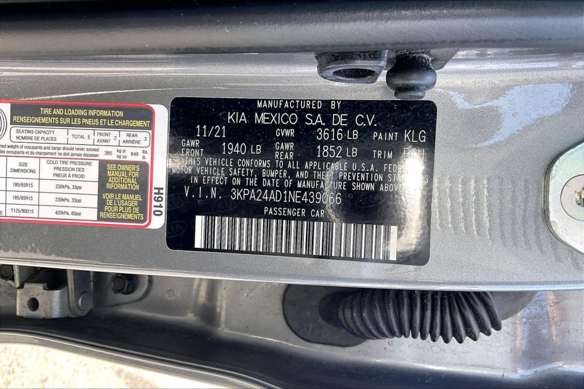 Used 2022 Kia Rio S FWD image 34