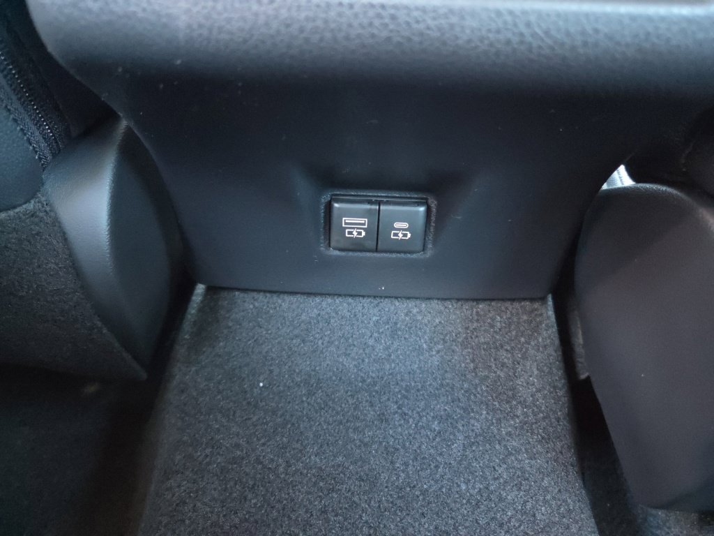 New 2026 Toyota Camry XLE AWD/4WD image 19