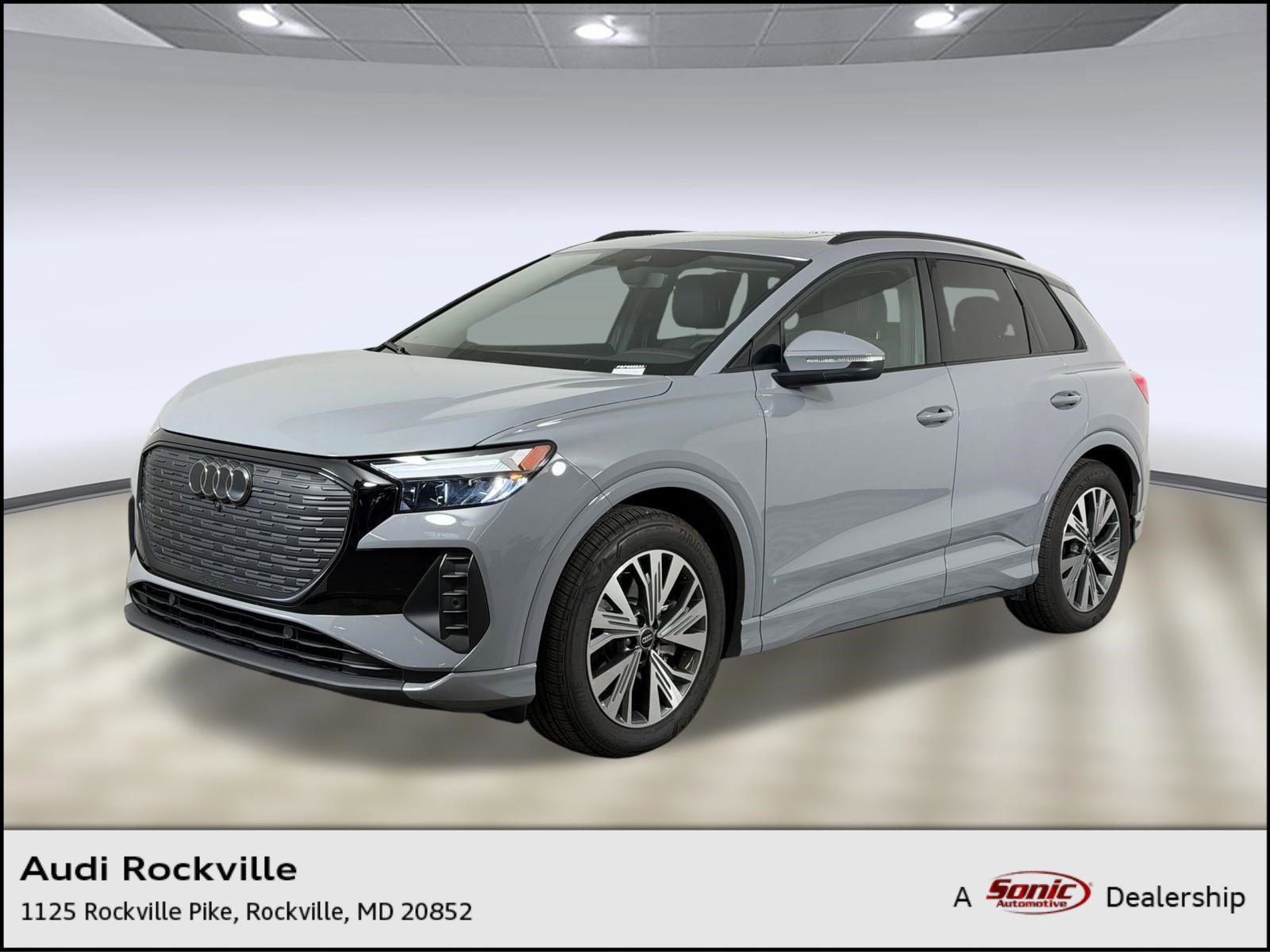 Used 2025 Audi Q4 e-tron Premium w/ Convenience Package RWD image 1