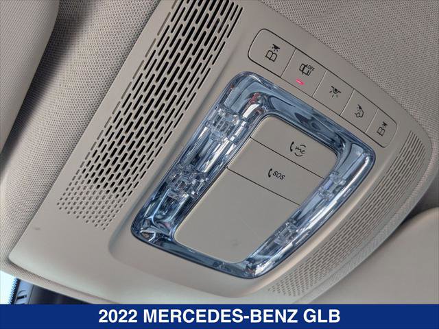 Used 2022 Mercedes-Benz GLB 250 image 19