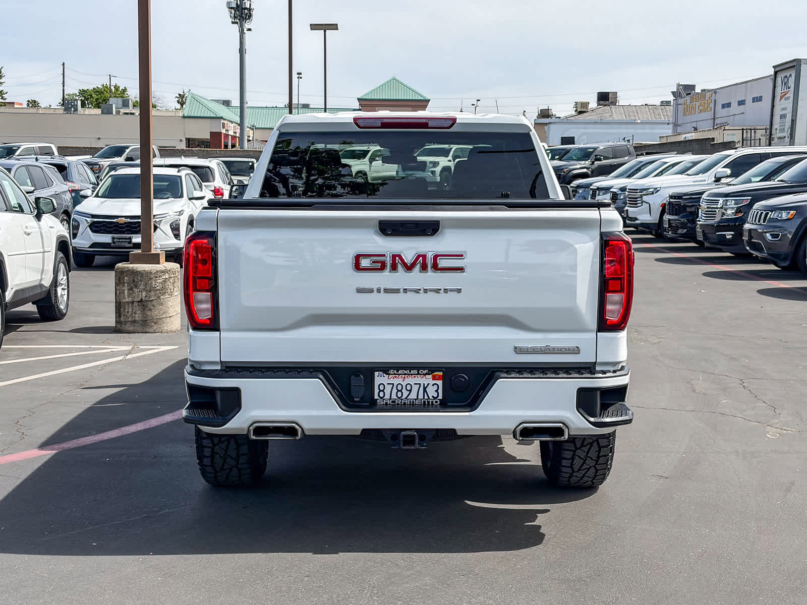 Used 2023 GMC Sierra 1500 Elevation image 3