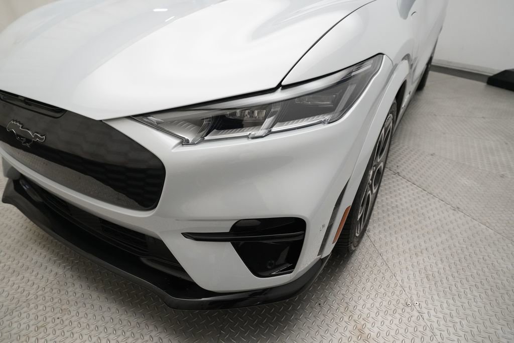 Used 2021 Ford Mustang Mach-E GT AWD/4WD image 23