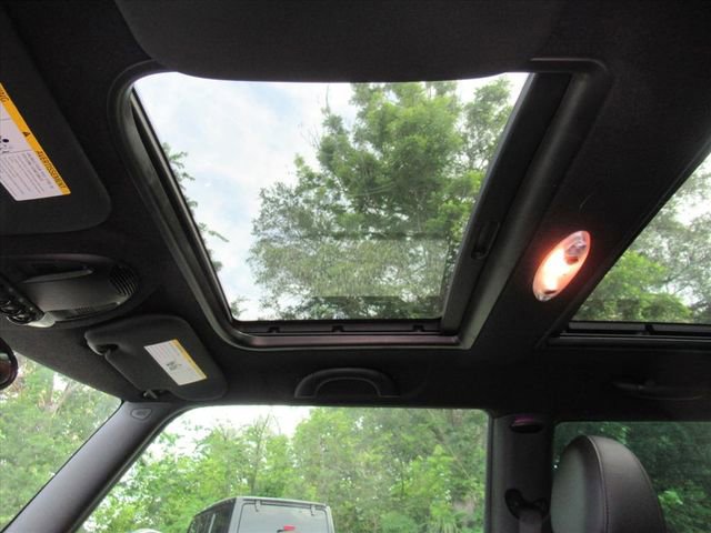 Used 2013 MINI Cooper S FWD image 15