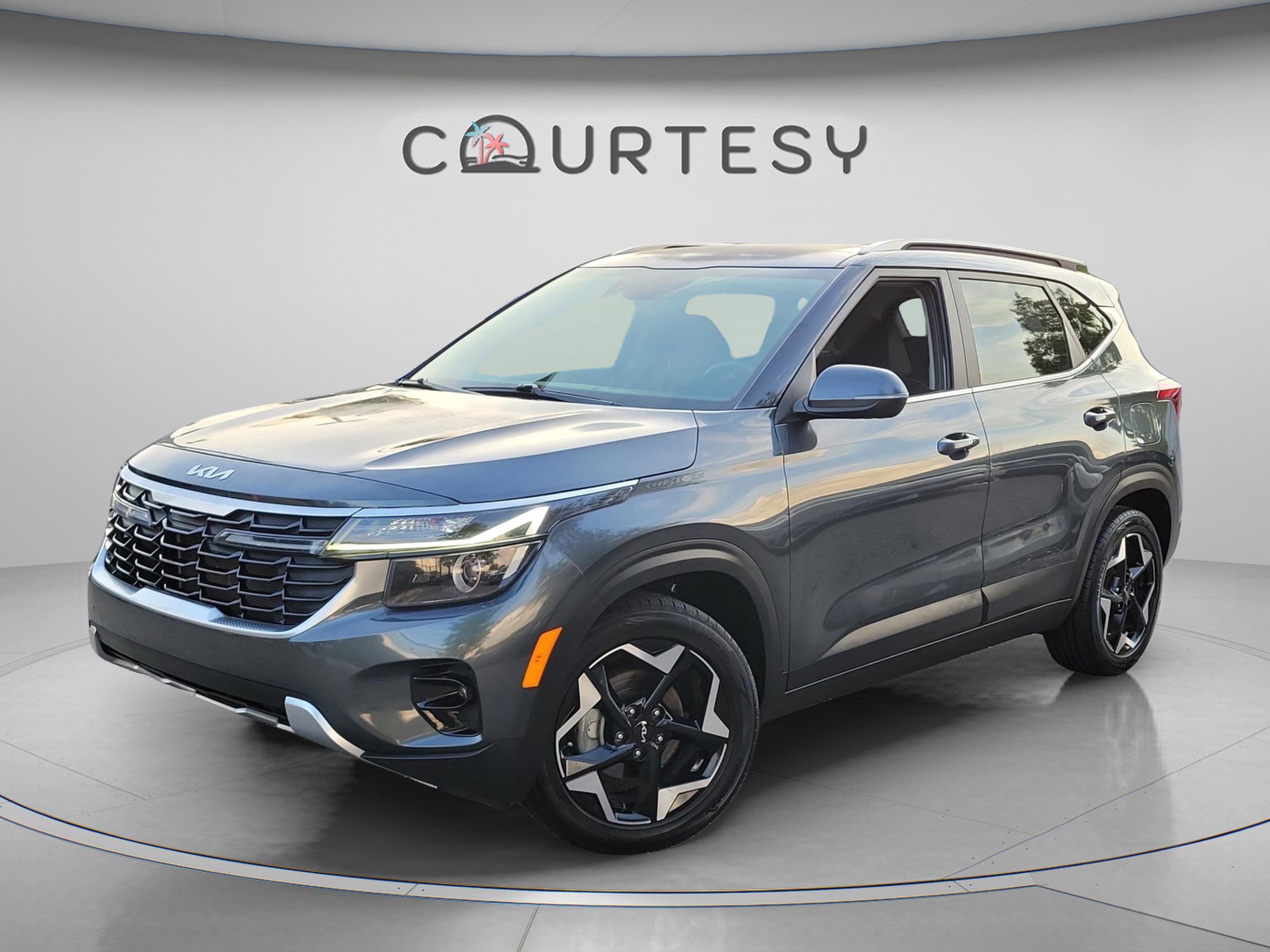Used 2024 Kia Seltos EX FWD 360° Tour