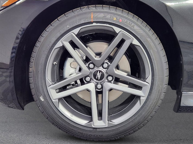 New 2026 Nissan Z Sport w/ Floor Mat Package RWD image 8