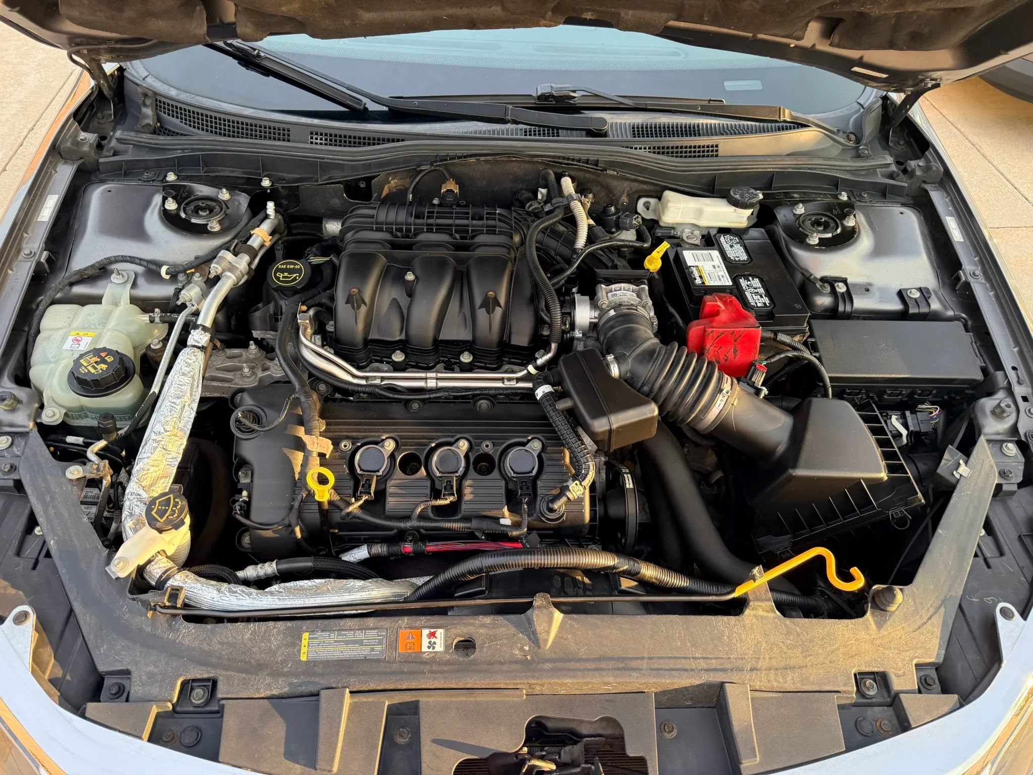 Used 2010 Ford Fusion SE FWD image 19