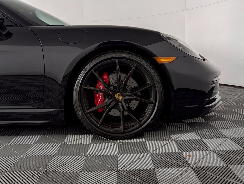 Certified 2025 Porsche 718 Cayman S RWD image 13
