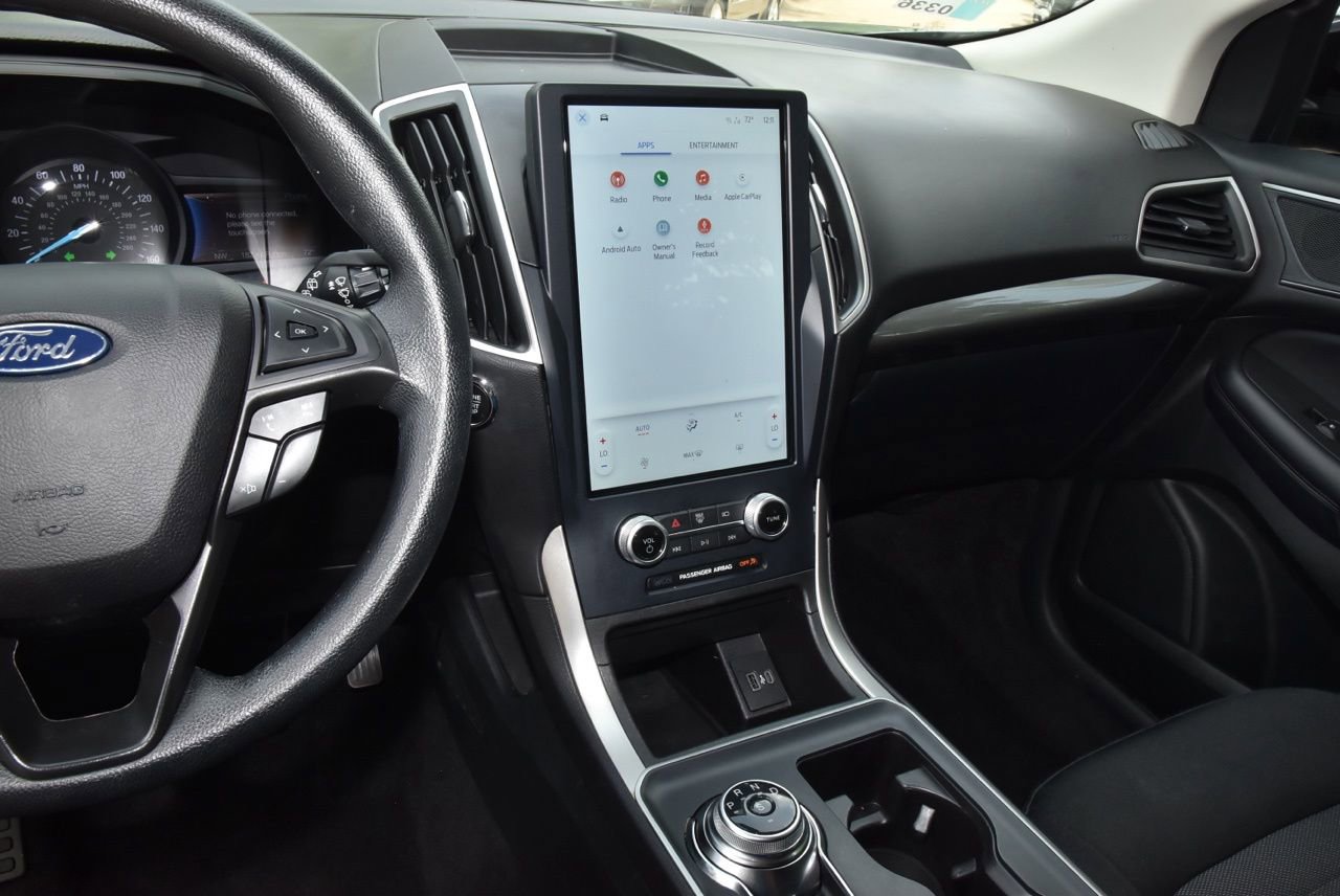 Certified 2023 Ford Edge SE w/ Black Appearance Package image 25