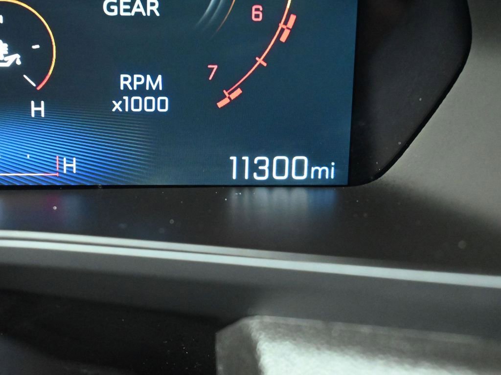 Used 2024 Chevrolet Colorado Trail Boss image 29