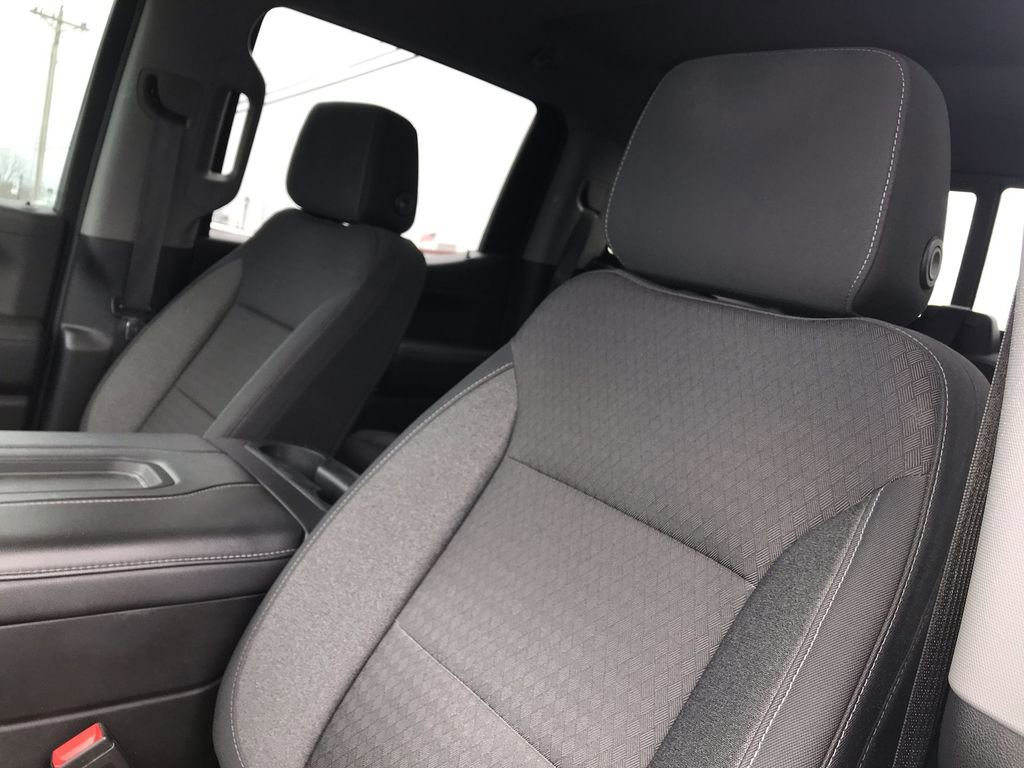 Used 2020 Chevrolet Silverado 1500 LT Trail Boss image 11