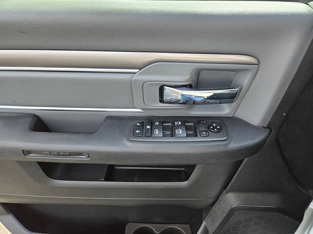 Used 2023 RAM 1500 Classic SLT w/ Electronics Group AWD/4WD image 17