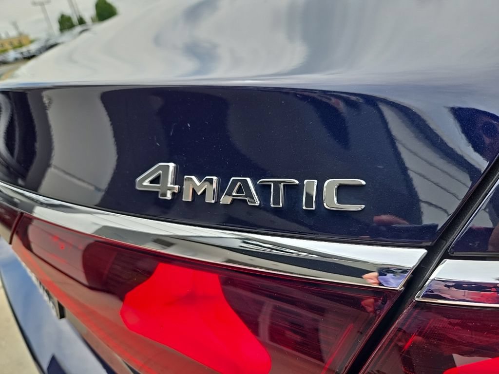 Used 2025 Mercedes-Benz E 350 4MATIC Sedan image 10