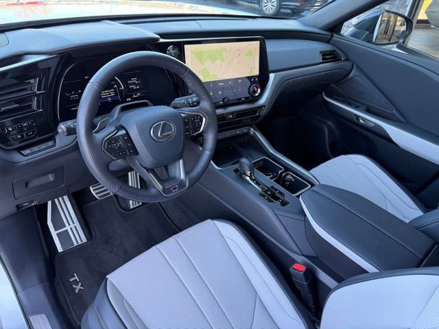 Used 2025 Lexus TX 500h AWD w/ Technology Package image 19