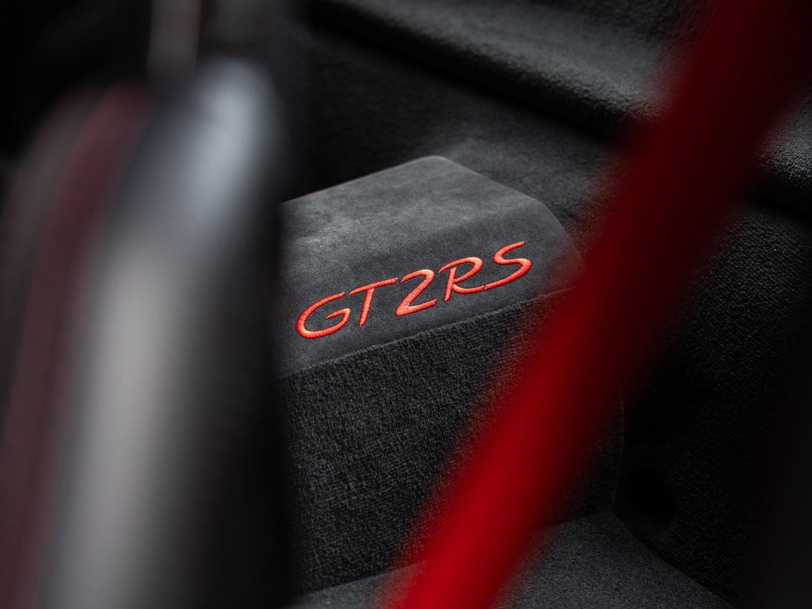 Certified 2019 Porsche 911 GT2 RS RWD image 64