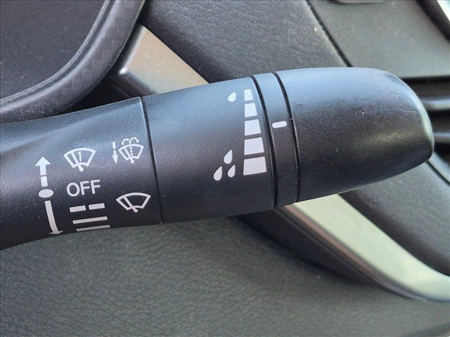 Used 2019 Nissan Altima 2.5 SR FWD image 14
