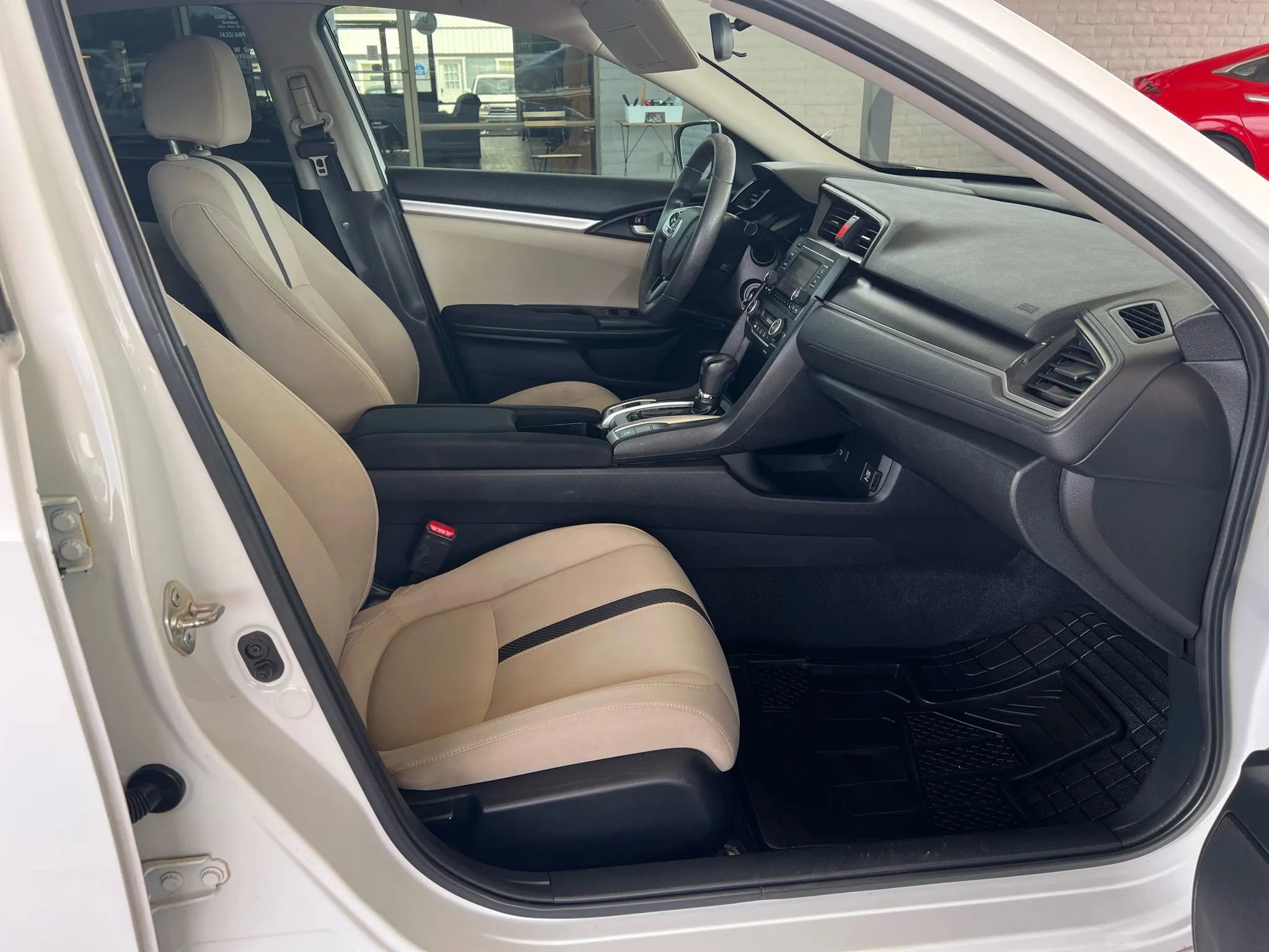 Used 2019 Honda Civic LX image 22