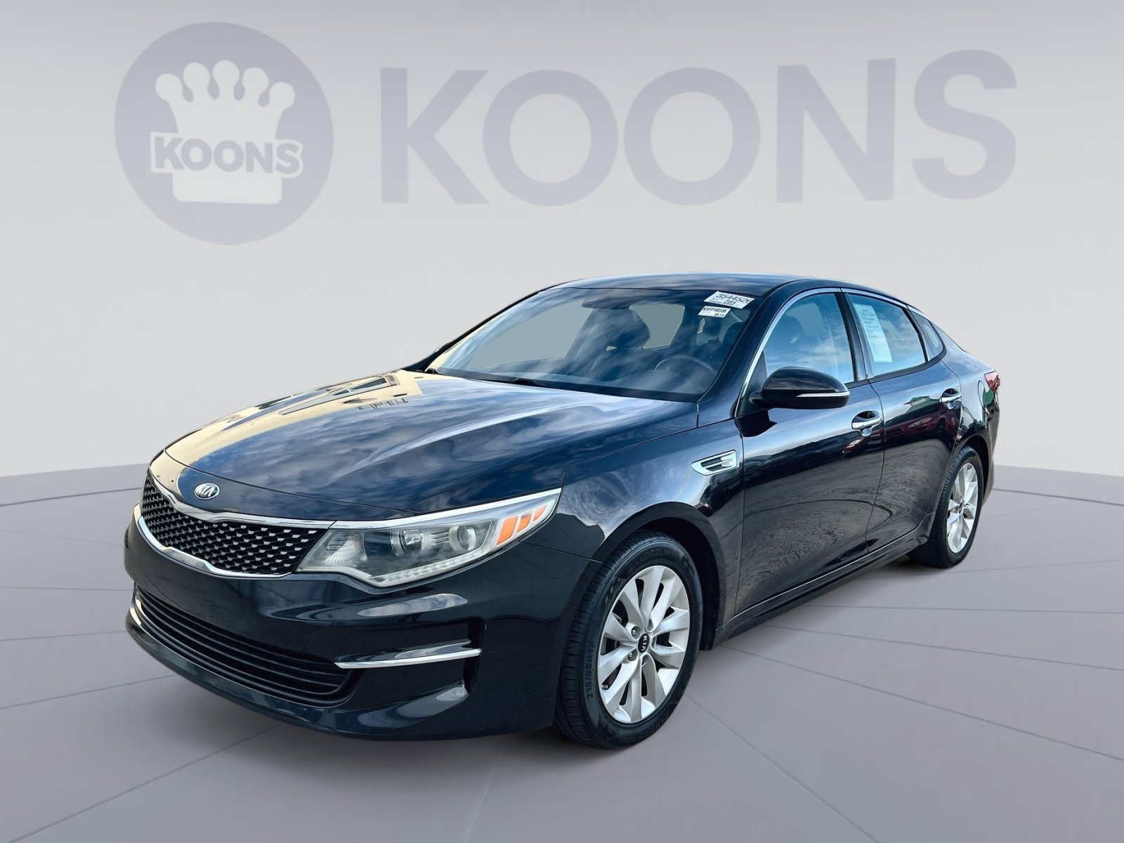 Used 2018 Kia Optima EX