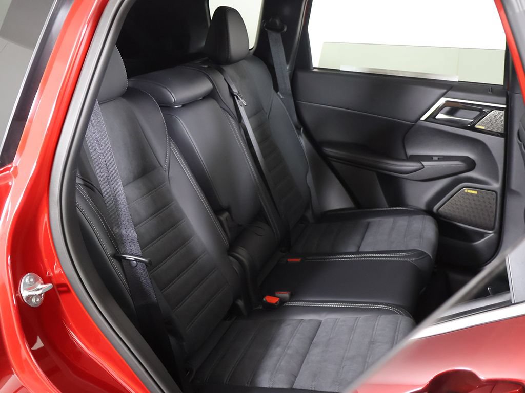 New 2026 Mitsubishi Outlander SE FWD image 34
