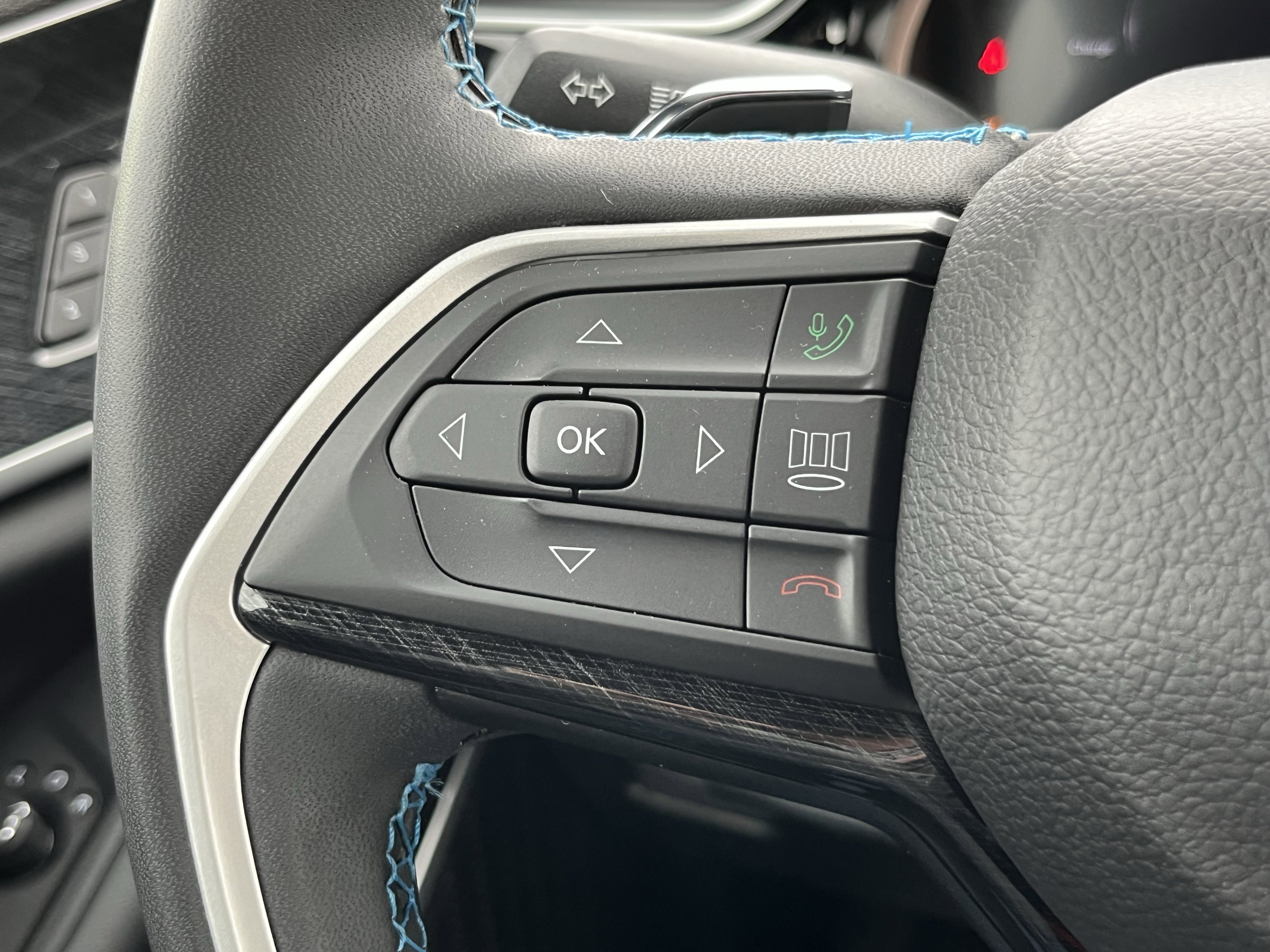 Used 2023 Jeep Grand Cherokee Trailhawk image 24