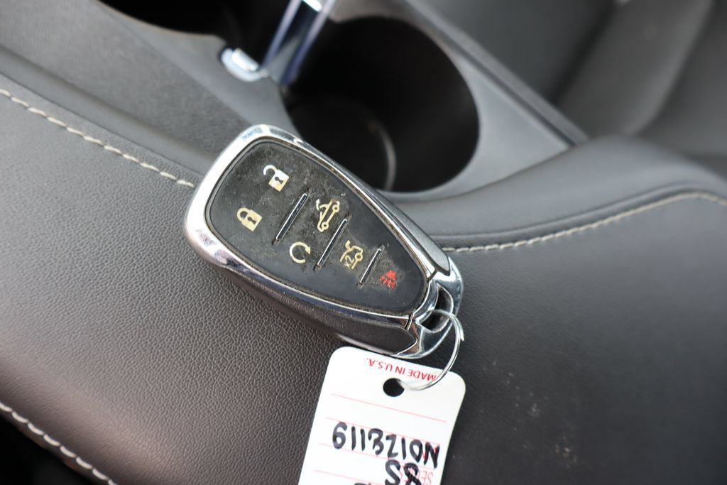 Used 2022 Chevrolet Camaro SS RWD image 34