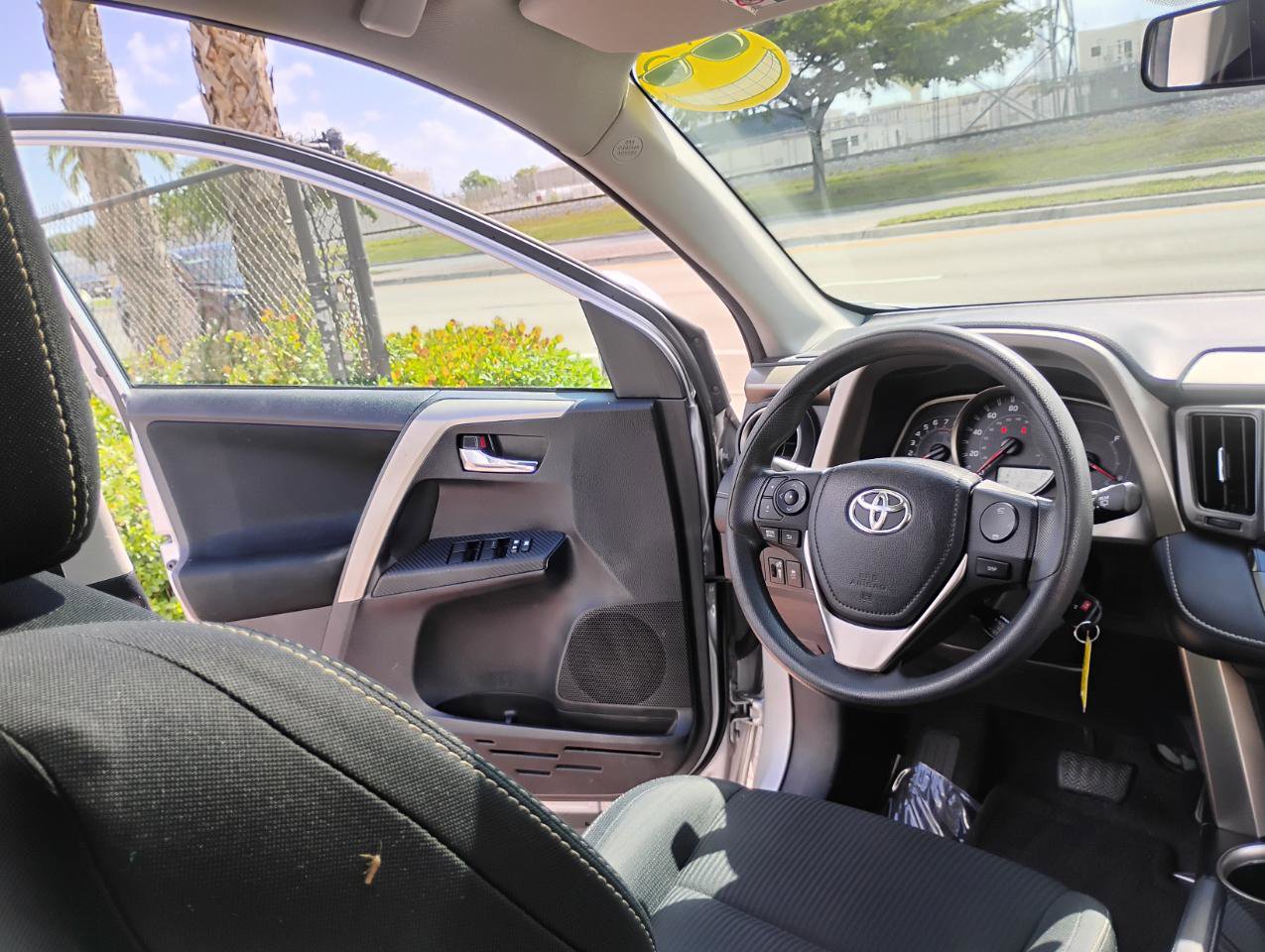 Used 2014 Toyota RAV4 XLE AWD/4WD image 33