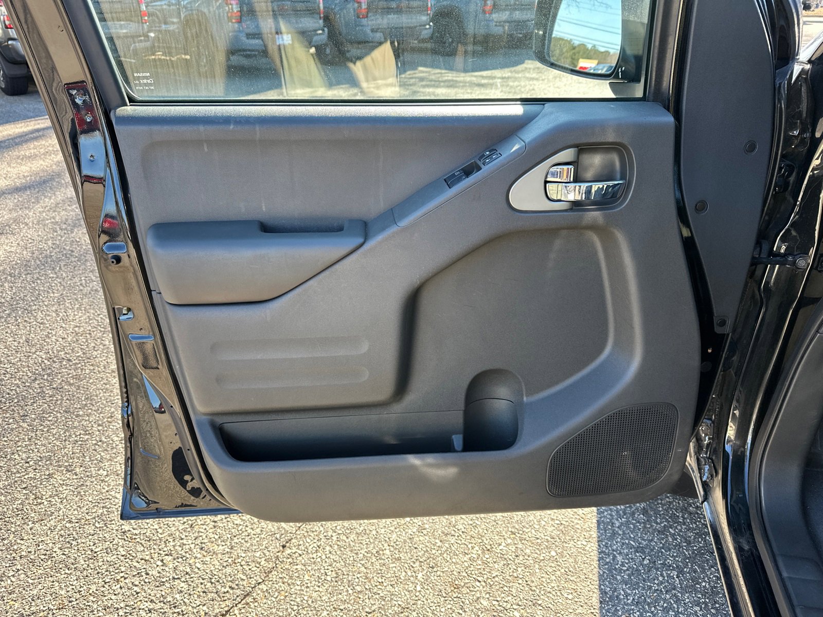 Certified 2021 Nissan Frontier SV image 10