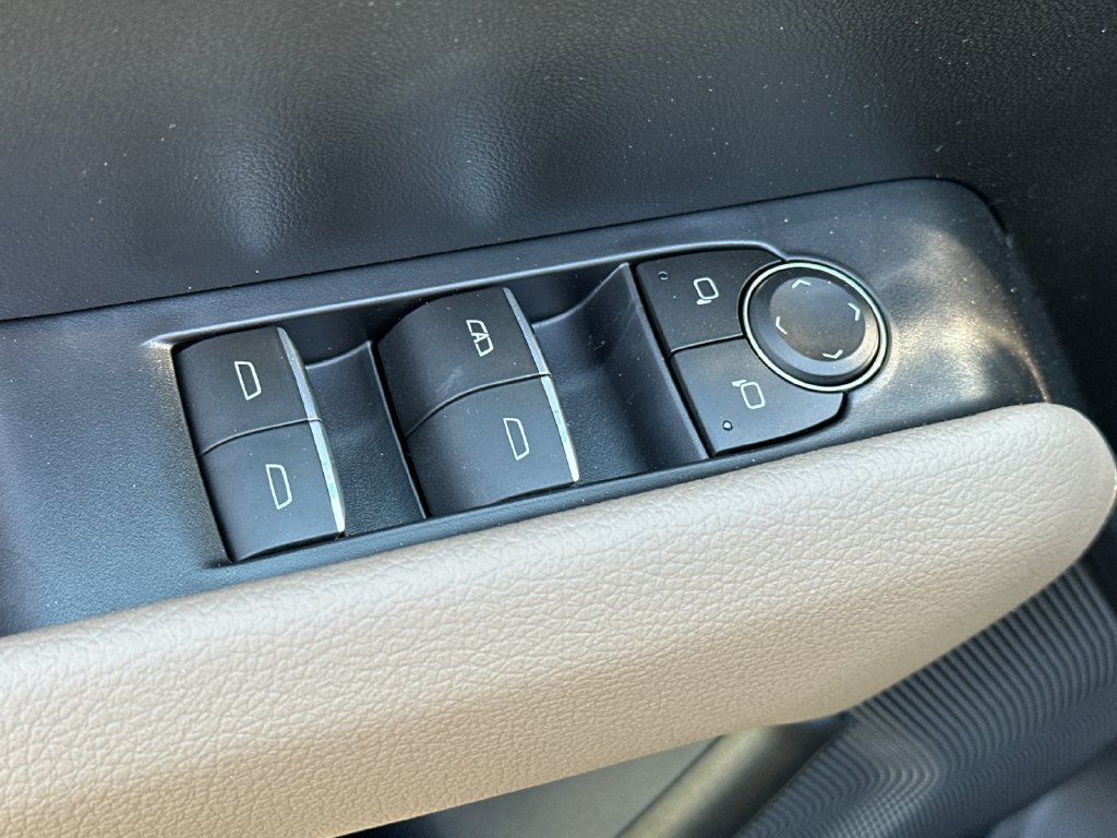 New 2026 GMC Canyon Denali AWD/4WD image 10