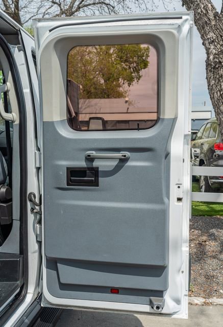 Used 2015 Ford Transit 350 XLT RWD image 28