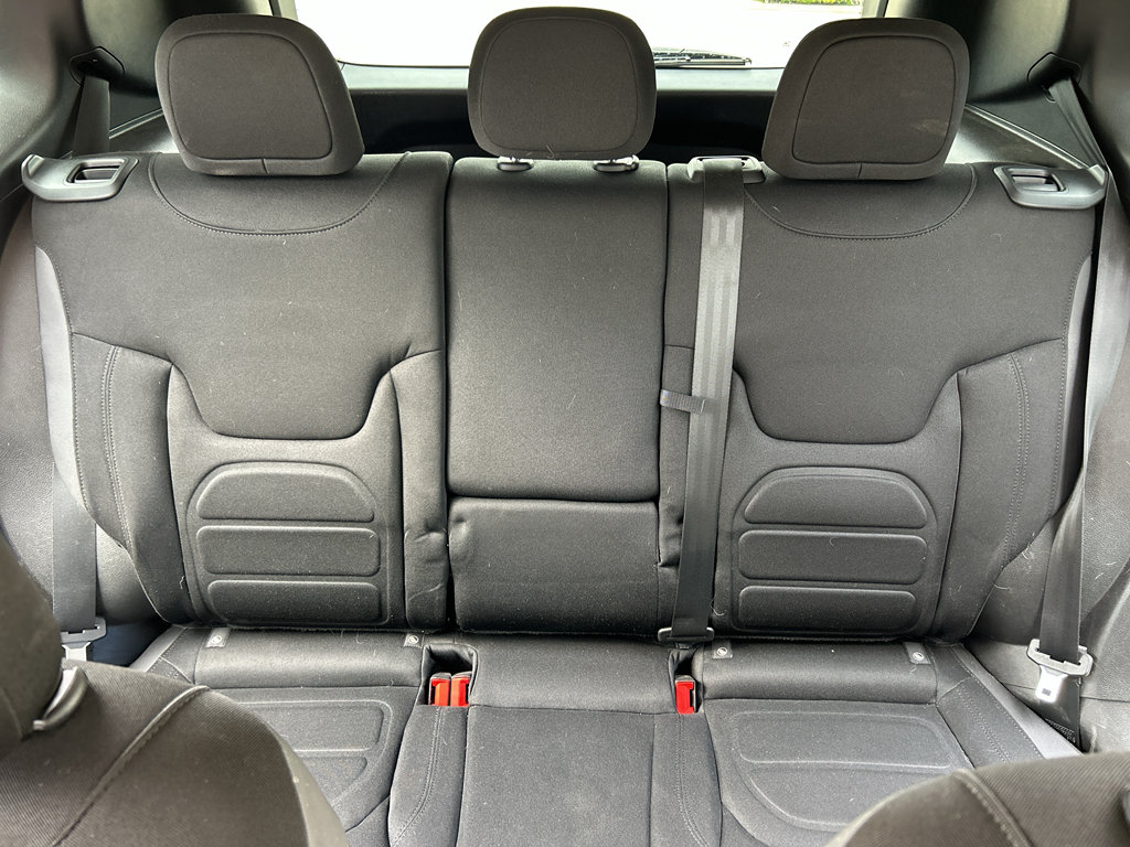 Used 2017 Jeep Renegade Altitude AWD/4WD image 16