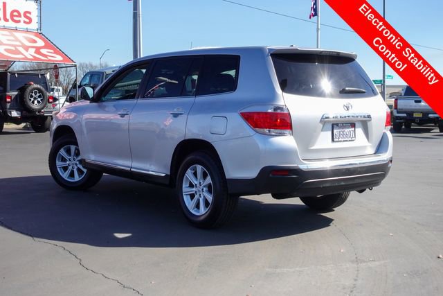 Used 2012 Toyota Highlander FWD image 10