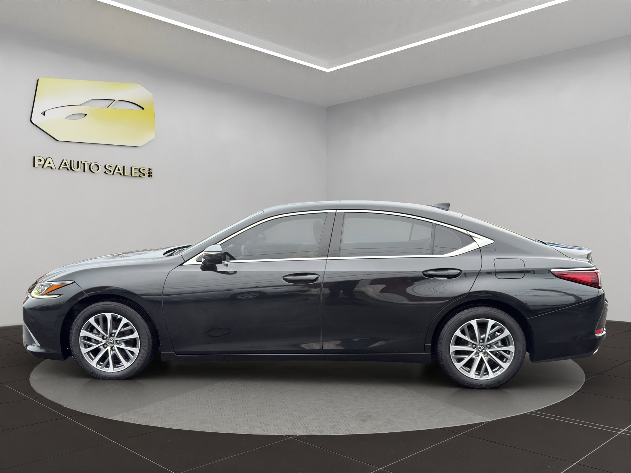 Used 2022 Lexus ES 350 w/ Accessory Package 2 image 4