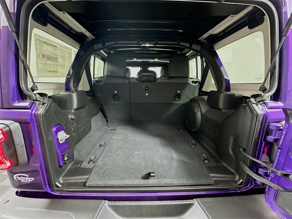 New 2026 Jeep Wrangler Unlimited Rubicon image 21