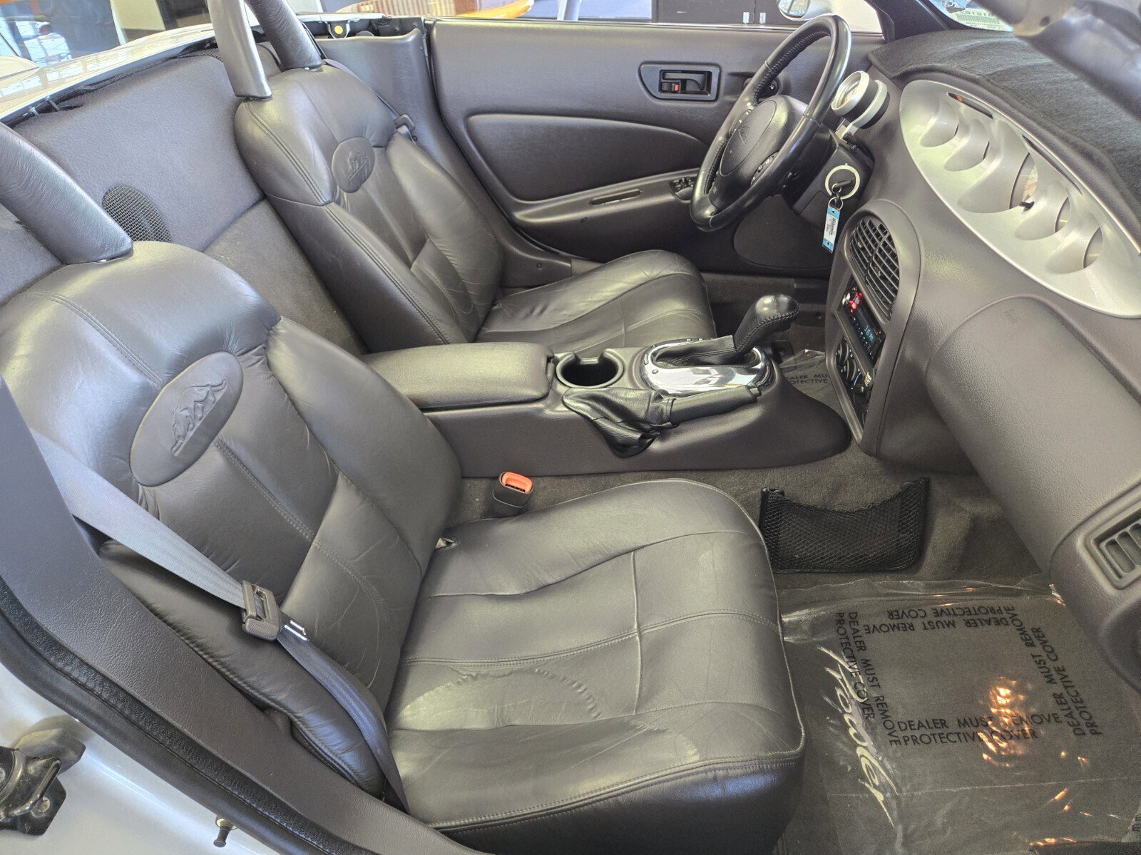 Used 2001 Chrysler Prowler image 8