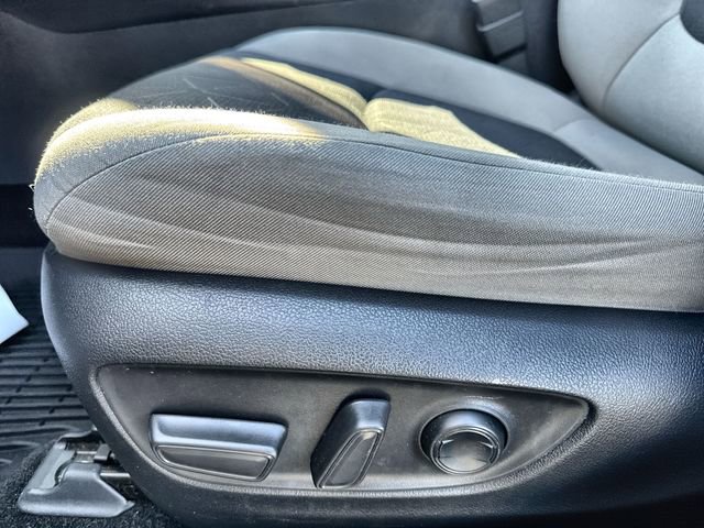 Used 2020 Toyota RAV4 XLE image 21