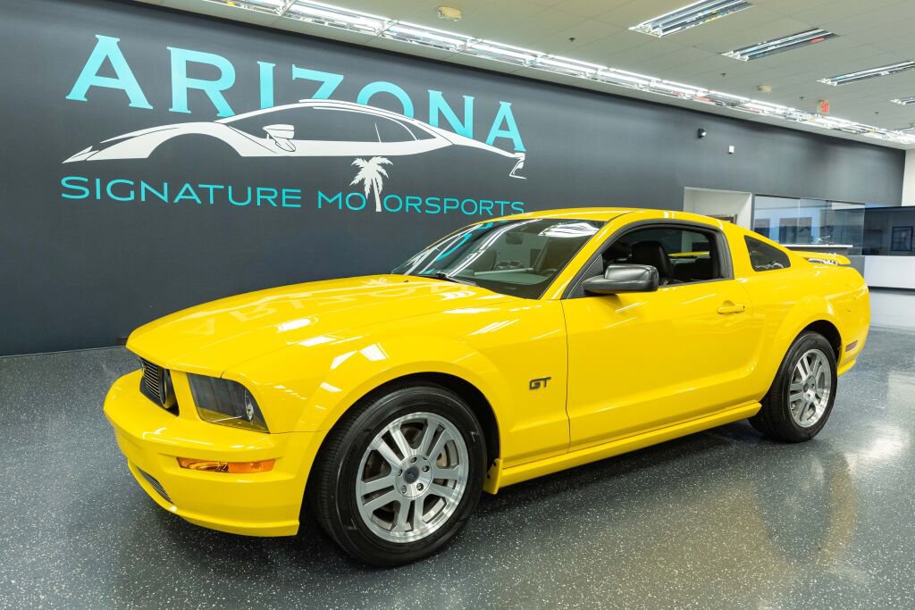 Used 2005 Ford Mustang GT Premium