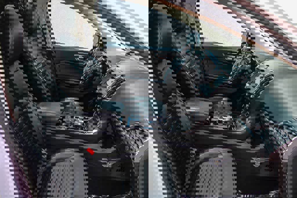 Used 2019 Ford Edge SEL w/ Equipment Group 201A image 16