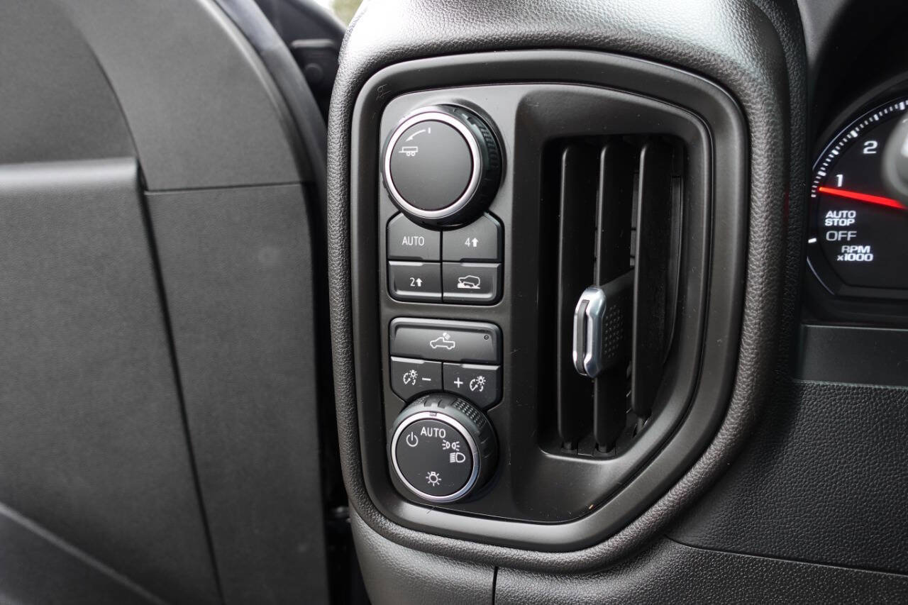 Used 2023 Chevrolet Silverado 1500 Custom image 50