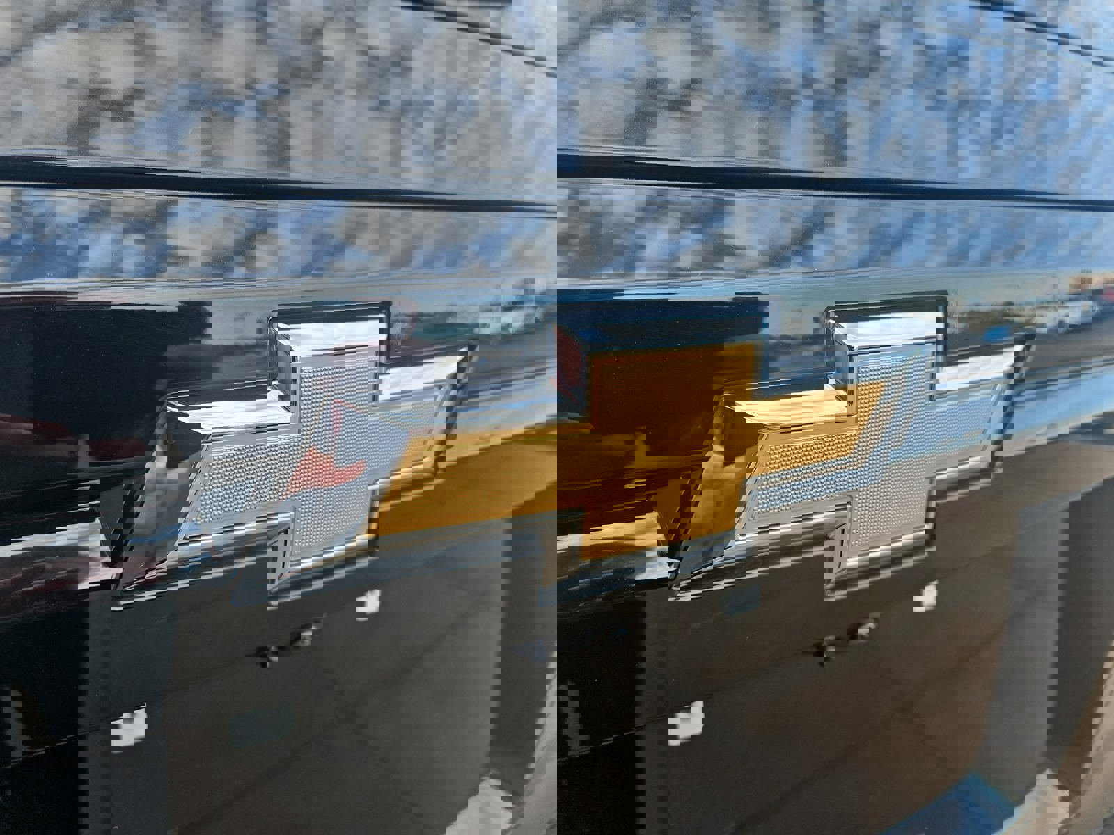 Used 2025 Chevrolet Traverse LT w/ Driver Confidence Package image 25