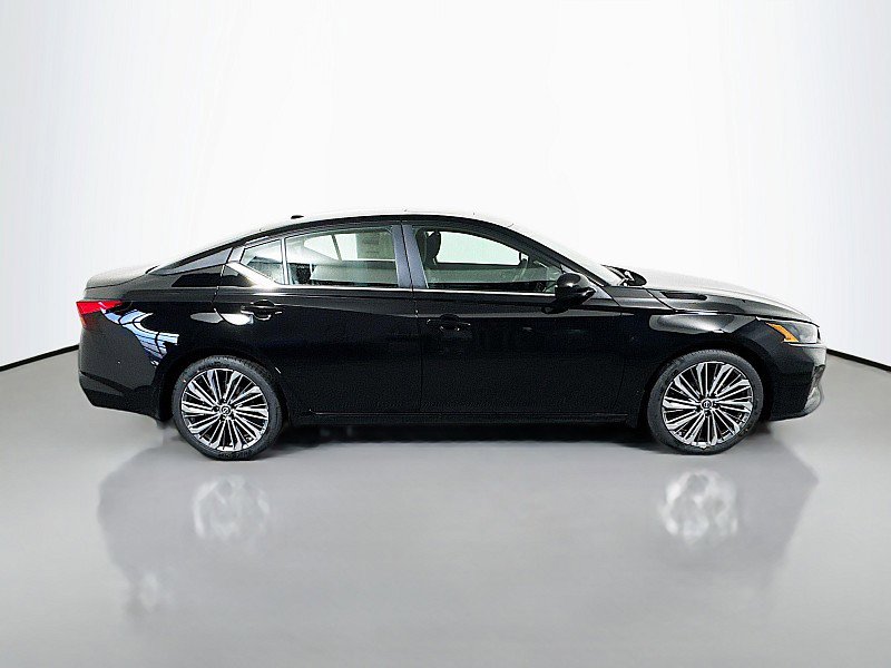 New 2026 Nissan Altima 2.5 SV w/ SV Premium Package image 8