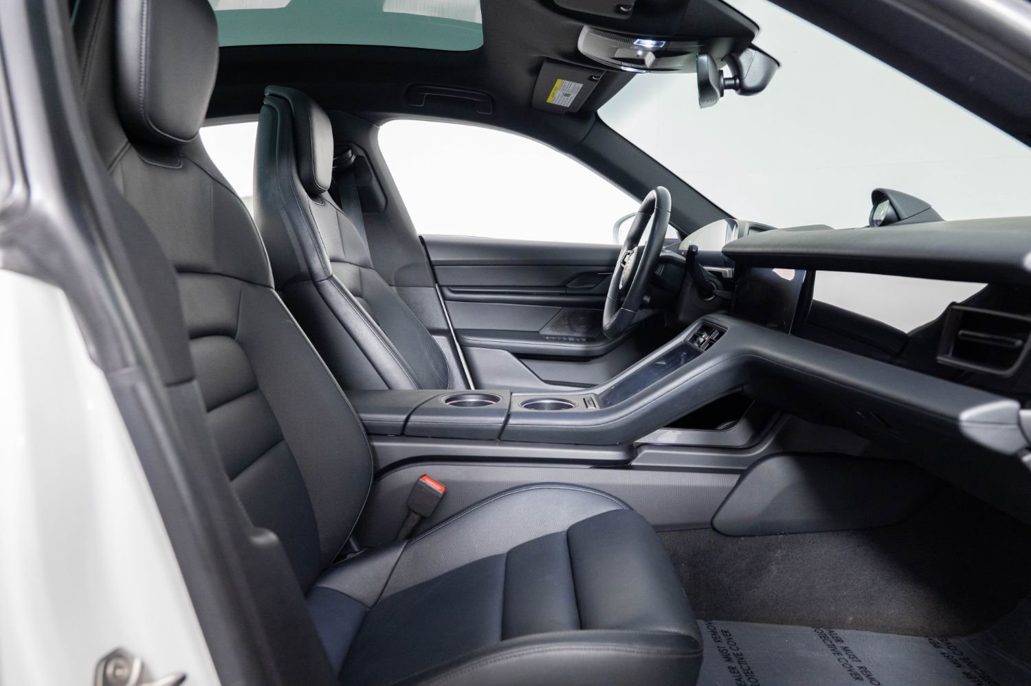 Used 2021 Porsche Taycan 4S image 28